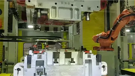 Máy Ép Dập Khung Thẳng Bốn Điểm Bánh Răng Lệch Tâm DS4/DSL4