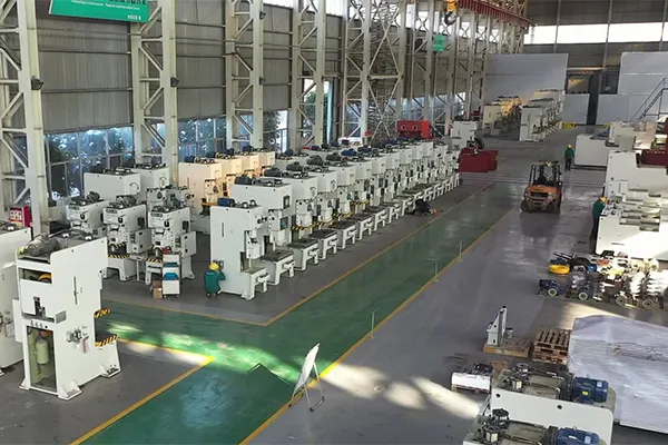 Cơ Sở Vật Chất